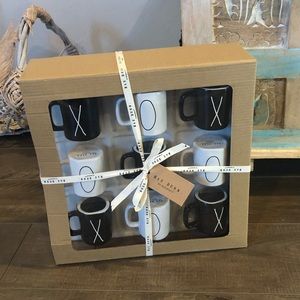 Rae Dunn mug Tic-tac-toe set